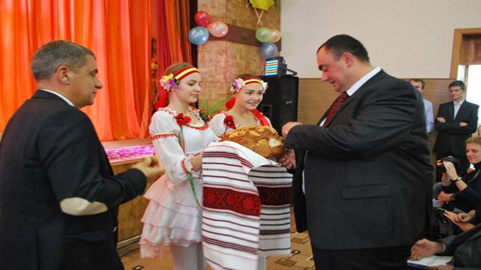 Соціальний проєкт Geberit - учбово-практичні класи для монтажників в Дніпро, Україна Соціальний проєкт Geberit - учбово-практичні класи для монтажників в Дніпро, Україна