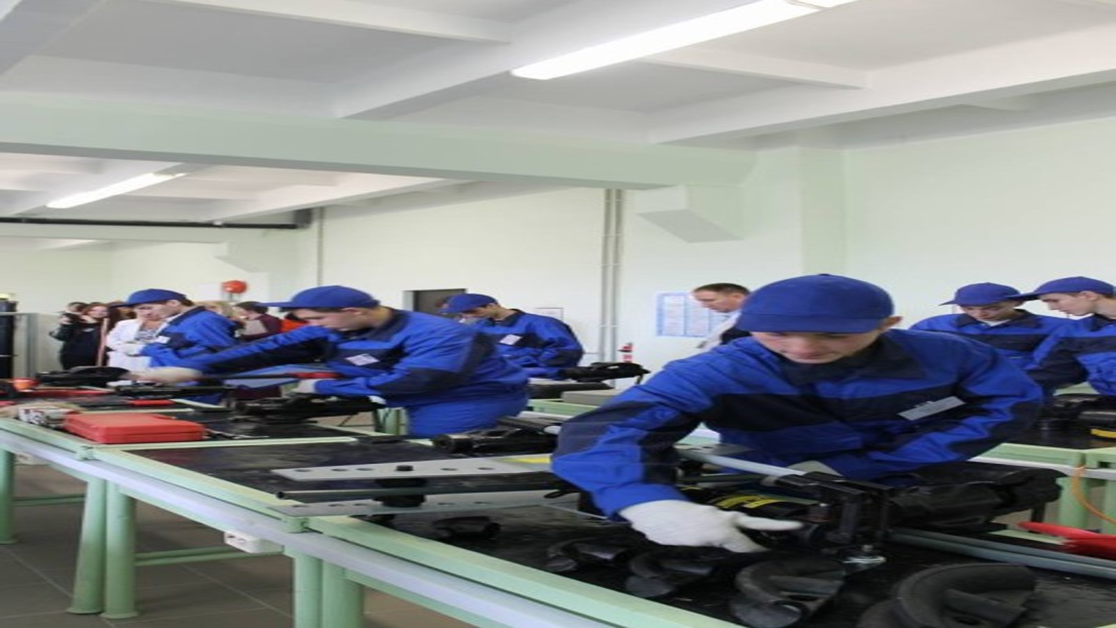 Соціальний проєкт Geberit - учбово-практичні класи для монтажників в Одесі, України Соціальний проєкт Geberit - учбово-практичні класи для монтажників в Одесі, України