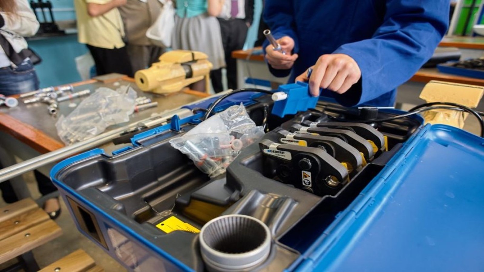 Соціальний проєкт Geberit - учбово-практичні класи для монтажників в Чернігові, Україна Соціальний проєкт Geberit - учбово-практичні класи для монтажників в Чернігові, Україна