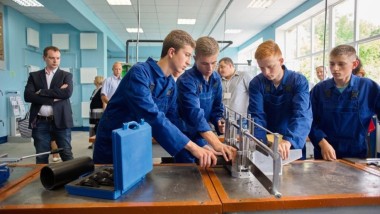 Соціальний проєкт Geberit - учбово-практичні класи для монтажників в Чернігові, Україна Соціальний проєкт Geberit - учбово-практичні класи для монтажників в Чернігові, Україна