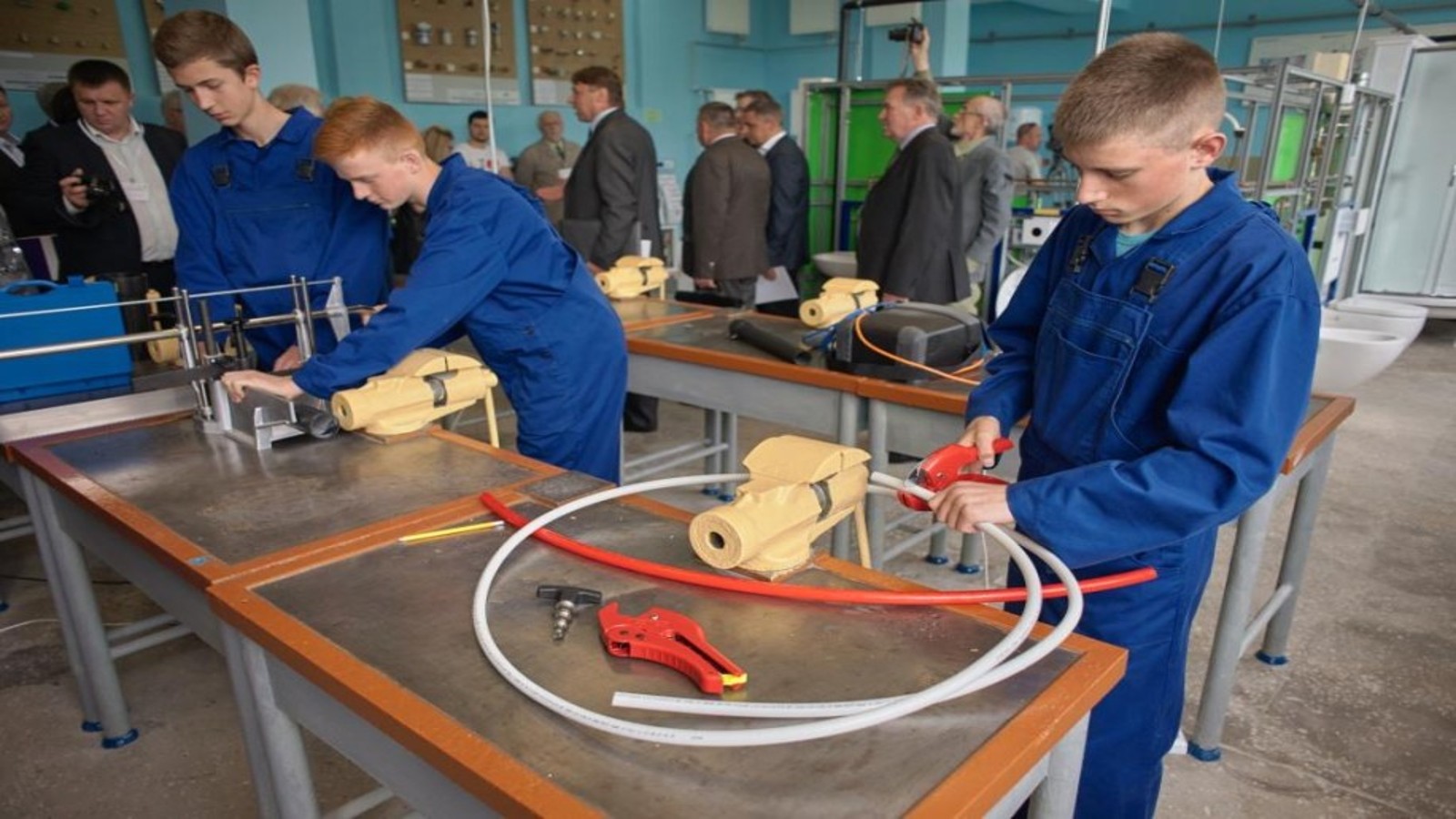 Соціальний проєкт Geberit - учбово-практичні класи для монтажників в Чернігові, Україна Соціальний проєкт Geberit - учбово-практичні класи для монтажників в Чернігові, Україна