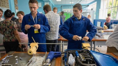 Соціальний проєкт Geberit - учбово-практичні класи для монтажників в Чернігові, Україна Соціальний проєкт Geberit - учбово-практичні класи для монтажників в Чернігові, Україна