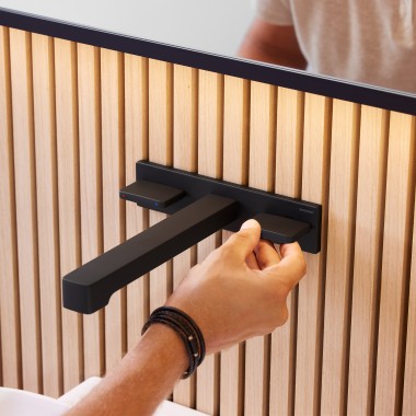 Geberit ONE Чорні змішувачі в моді Geberit ONE Чорні змішувачі в моді