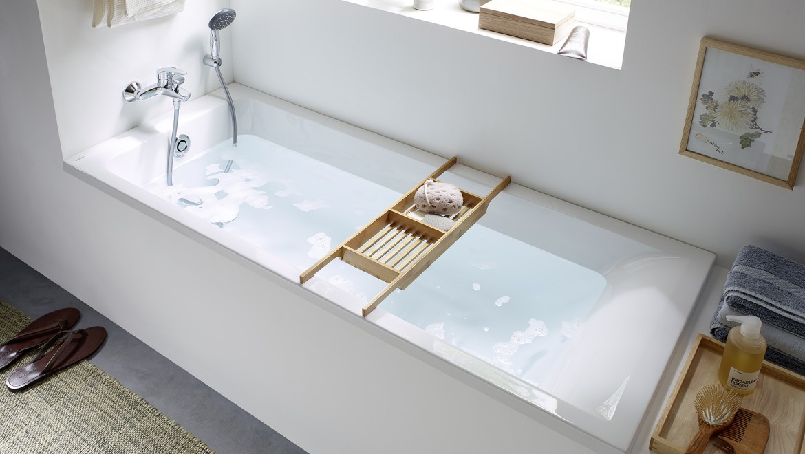 Ванна Geberit Selnova (© Geberit) Ванна Geberit Selnova (© Geberit)