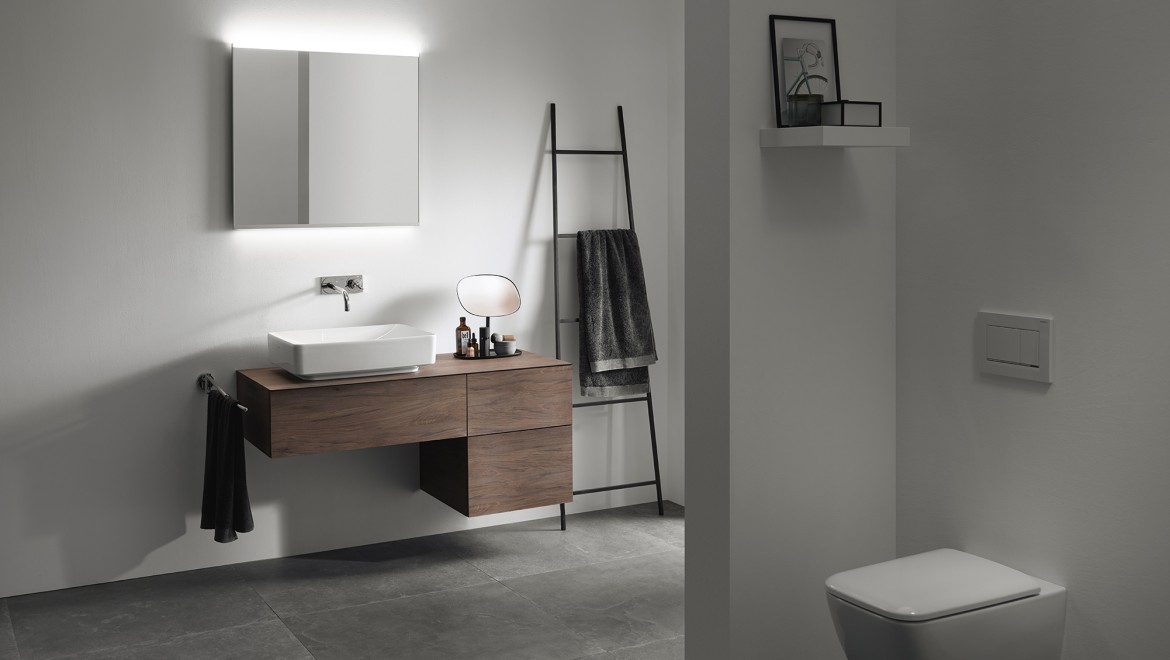 Ванна кімната з меблями Geberit VariForm (© Geberit) Ванна кімната з меблями Geberit VariForm (© Geberit)