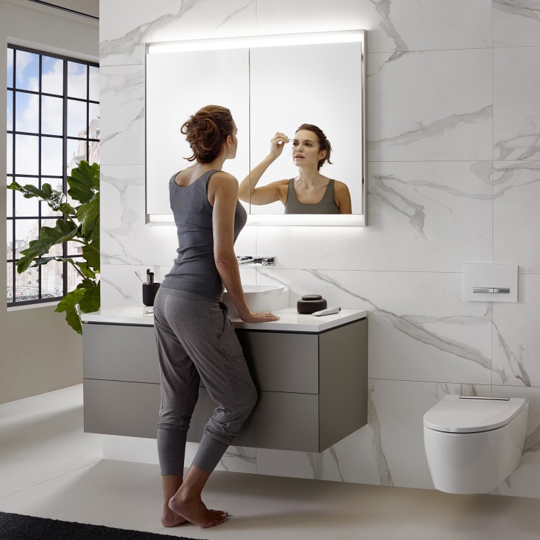 Яскраве світло для наведення краси Яскраве світло для наведення краси