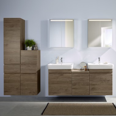 Тумбочка Geberit Renova Plan з бічними шафками й високою шафкою Тумбочка Geberit Renova Plan з бічними шафками й високою шафкою