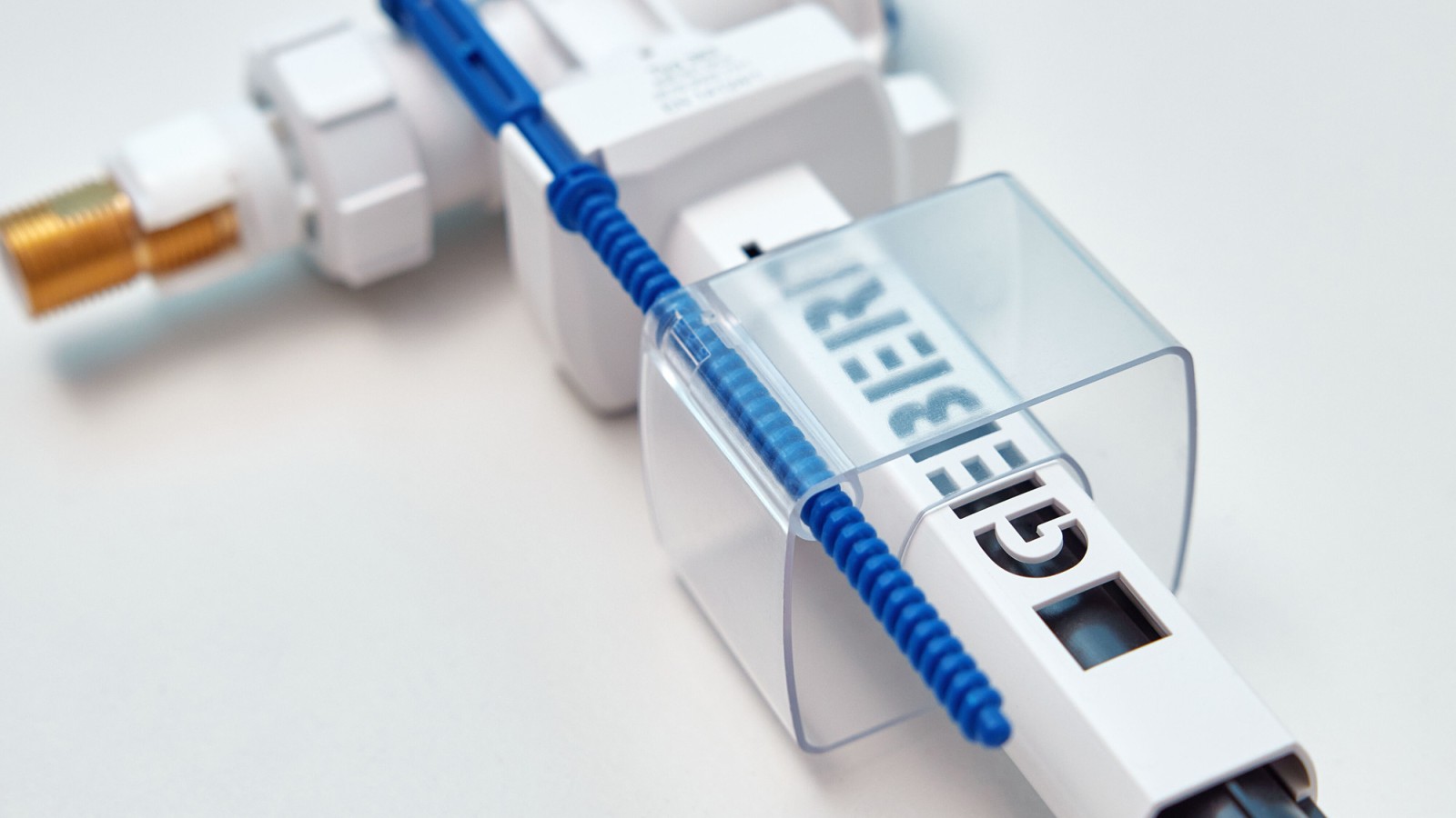 Клапан наповнення Geberit тип 383 Клапан наповнення Geberit тип 383