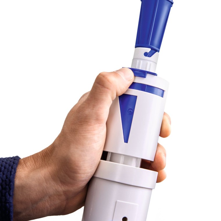 Встановлення малого обсягу змиву за допомогою змивного клапана Geberit тип 208 (© Geberit)