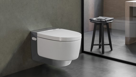 Завдяки своєму дизайну Geberit AquaClean Mera гармонійно вписується в ландшафт ванної кімнати Завдяки своєму дизайну Geberit AquaClean Mera гармонійно вписується в ландшафт ванної кімнати
