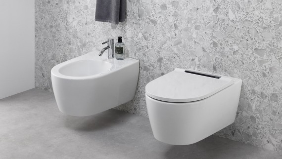 Комбінація біде Geberit ONE та унітазу AquaClean Sela Комбінація біде Geberit ONE та унітазу AquaClean Sela