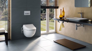 Geberit AquaClean 4000 у ванній кімнаті