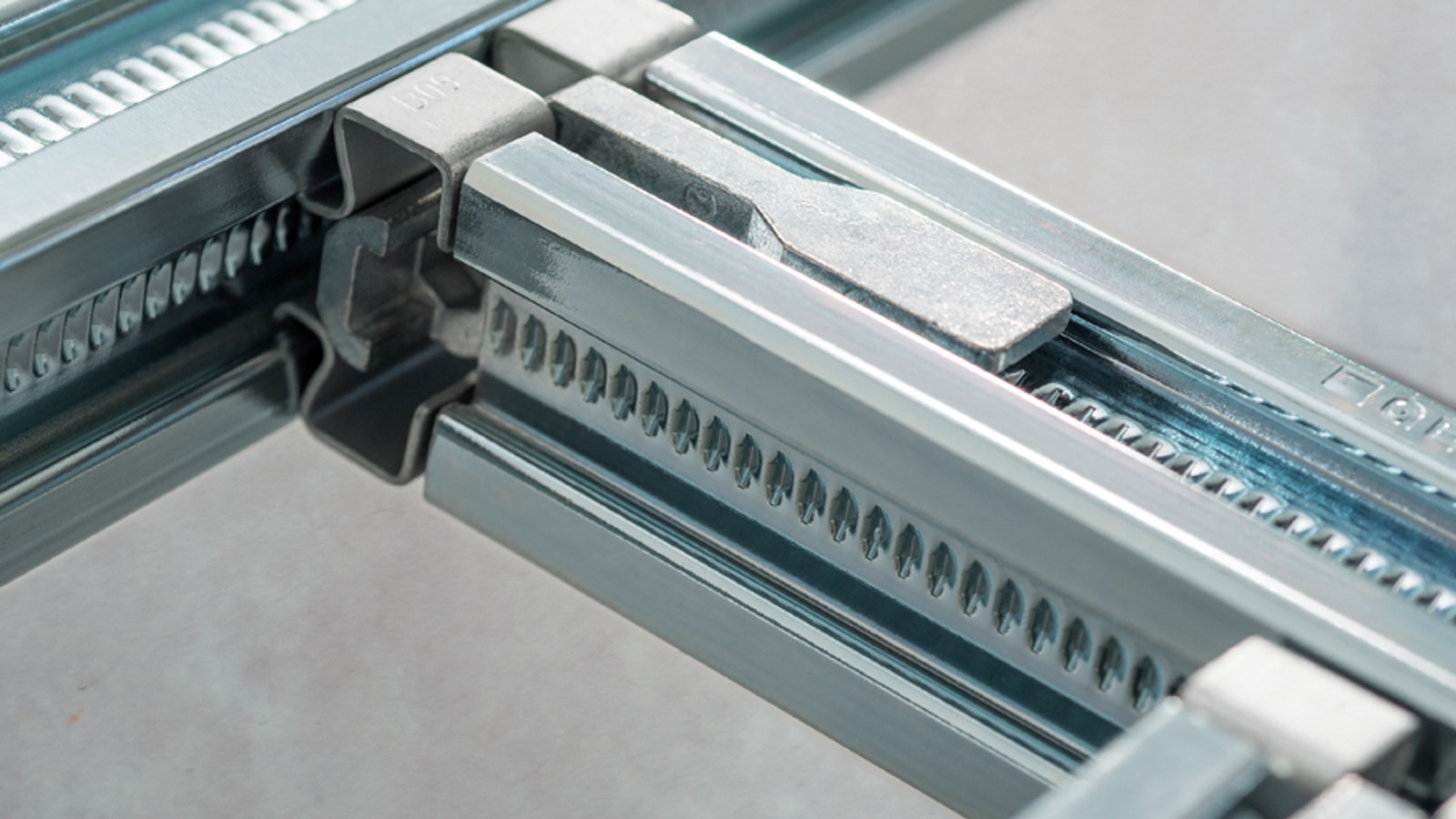 Попередньо зібрана системна стіна Geberit GIS