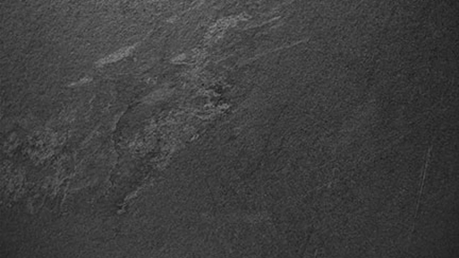 Monolith фронтальне облицювання в кольорі чорного каменю Monolith фронтальне облицювання в кольорі чорного каменю