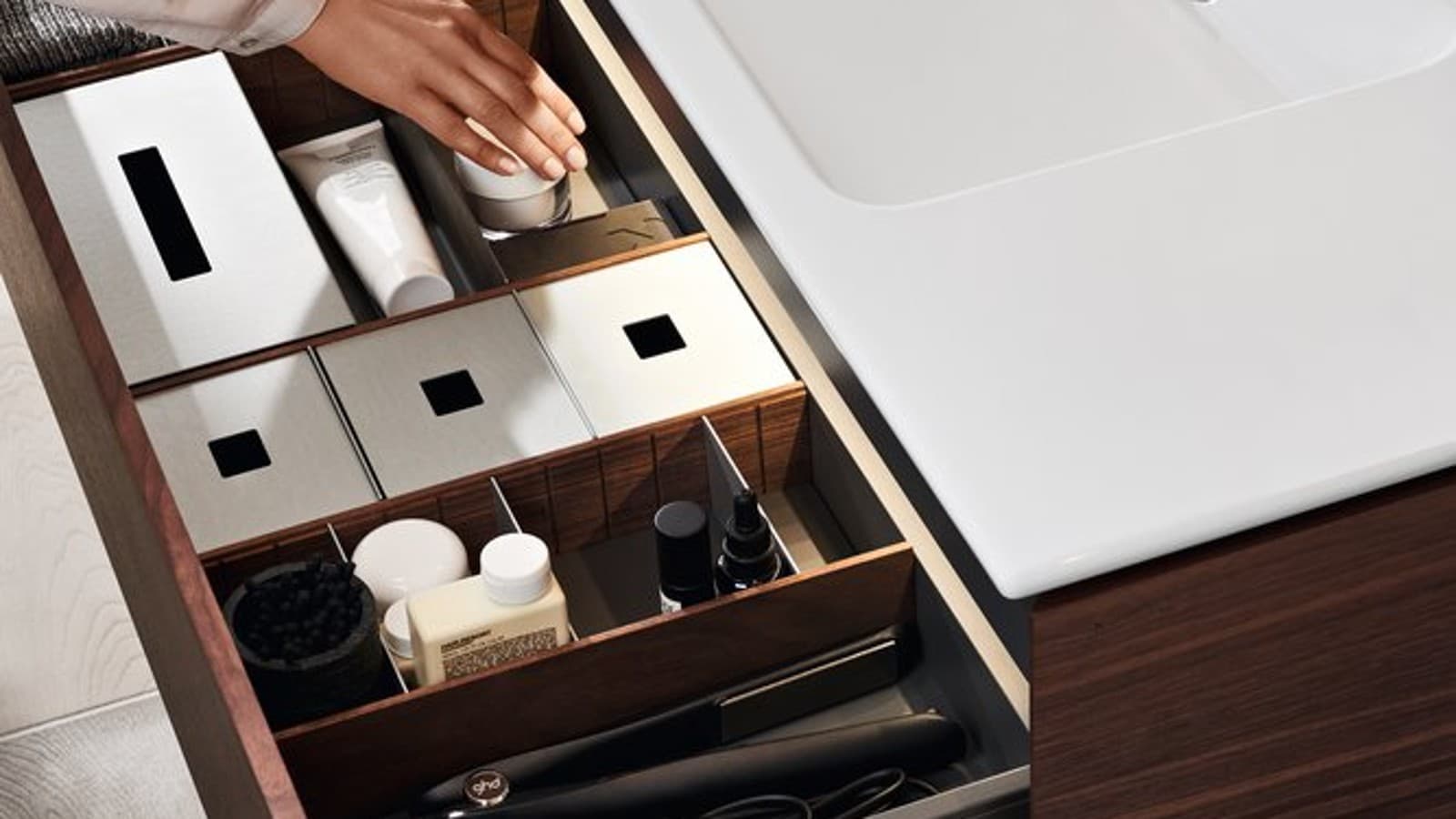 Шафка під умивальником Geberit ONE Шафка під умивальником Geberit ONE